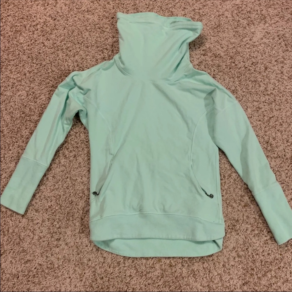 Lululemon sweater